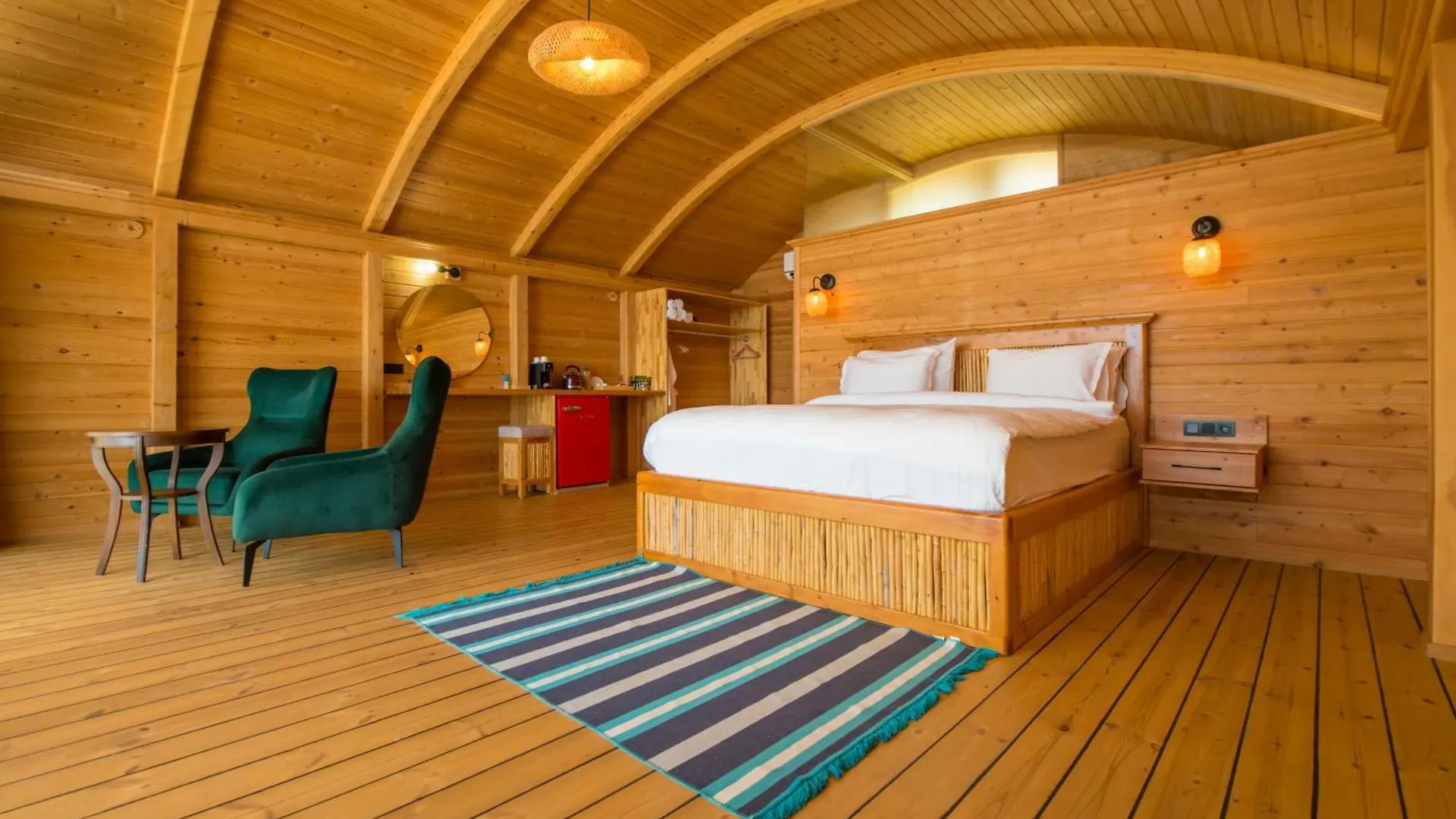 Hotel Seaview Faralya Camping
