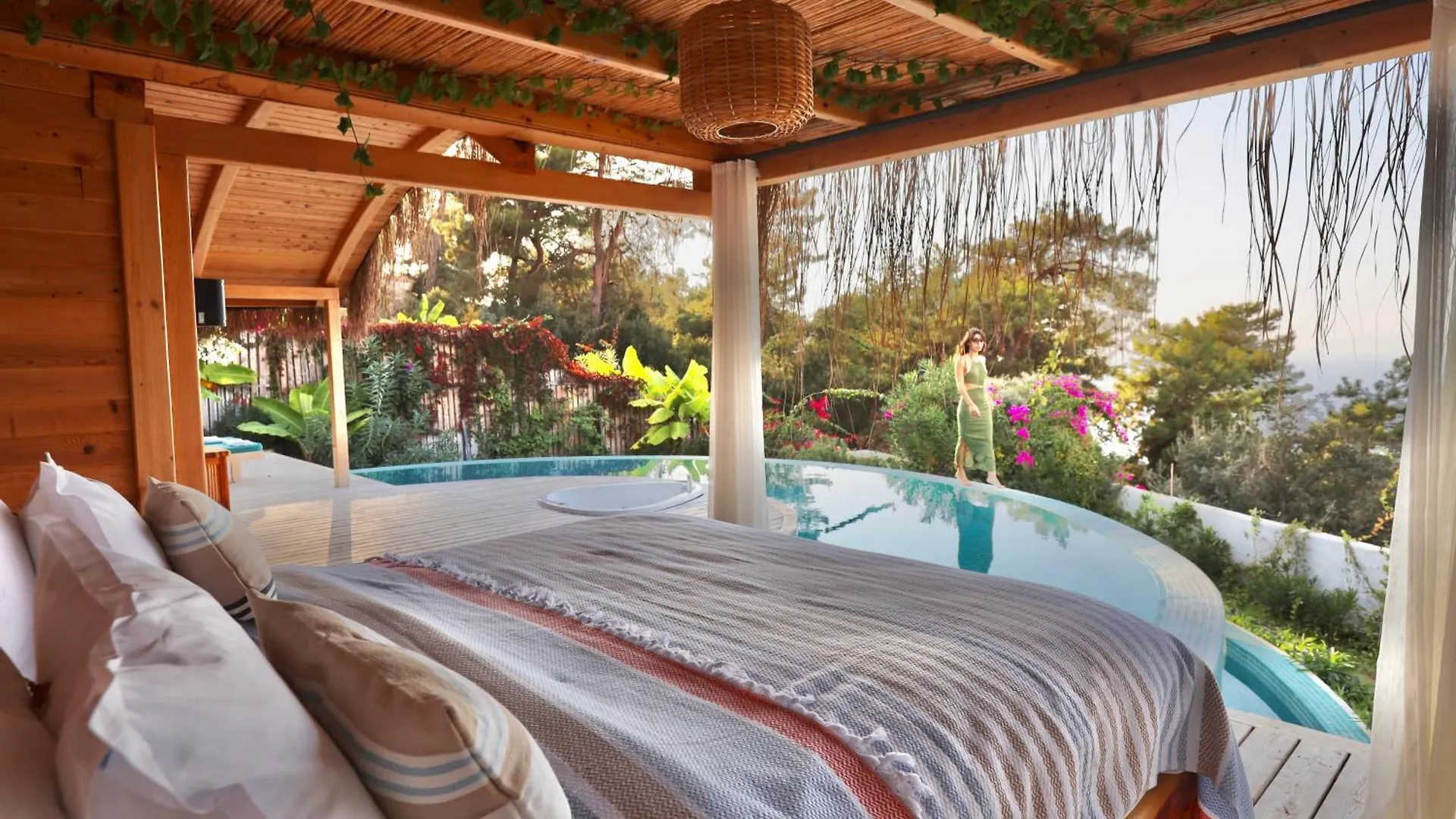 Hotel Seaview Faralya Camping