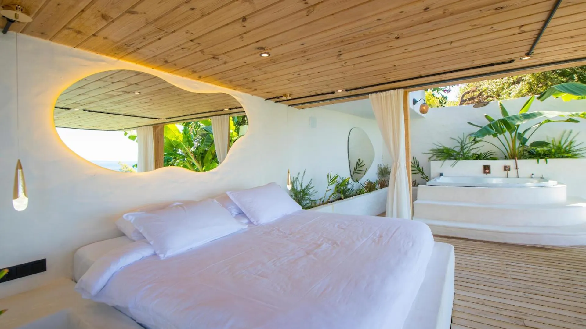Hotel Seaview Faralya Camping