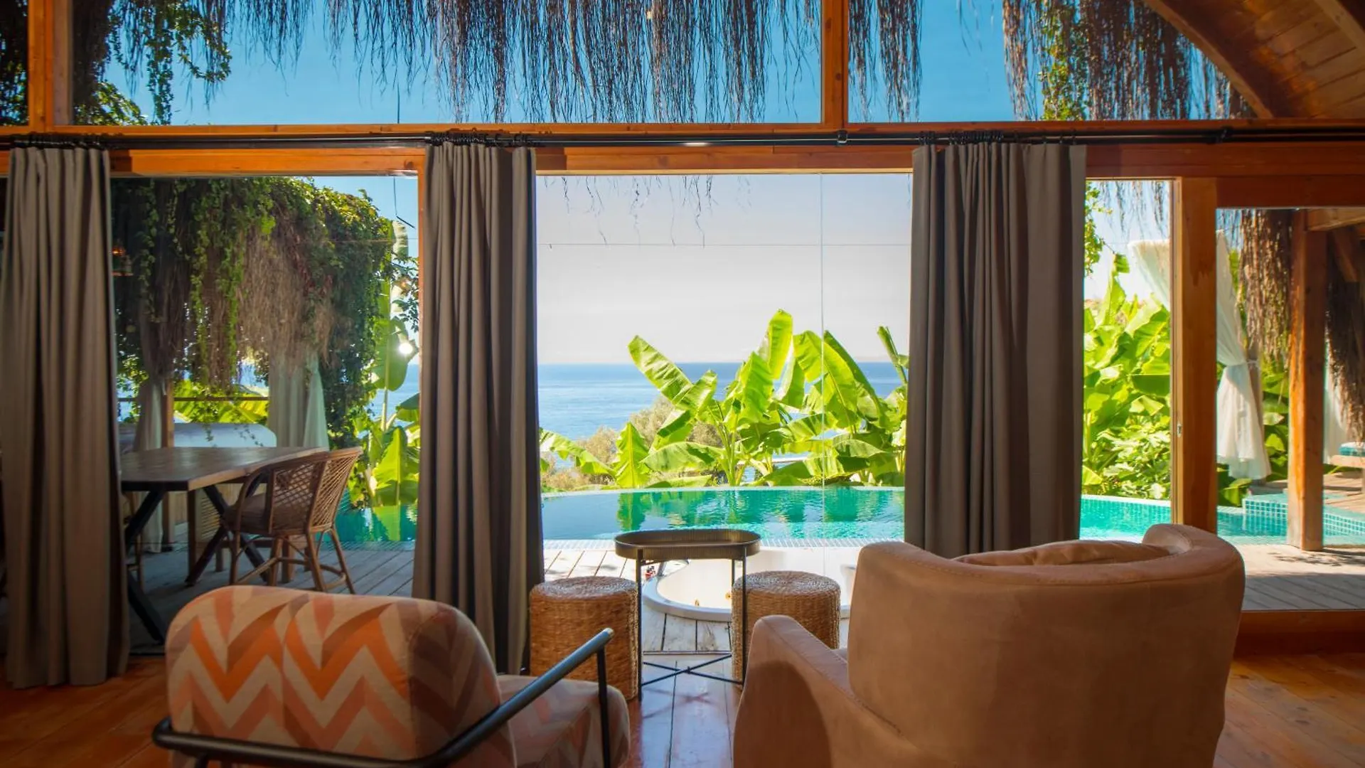 Hotel Seaview Faralya Camping